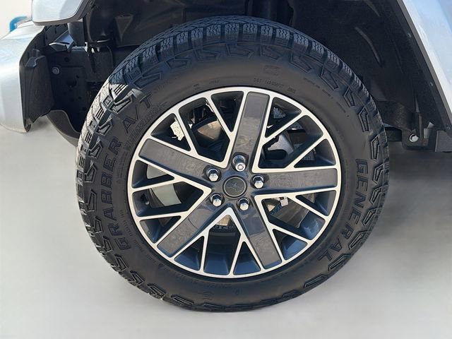 Used 2024 Jeep Wrangler High Altitude image 38