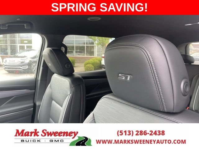 New 2026 Buick Enclave Sport Touring w/ Power Package AWD/4WD image 15