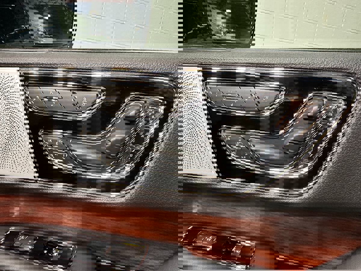 Used 2021 Lincoln Navigator Reserve w/ Luxury Package image 13