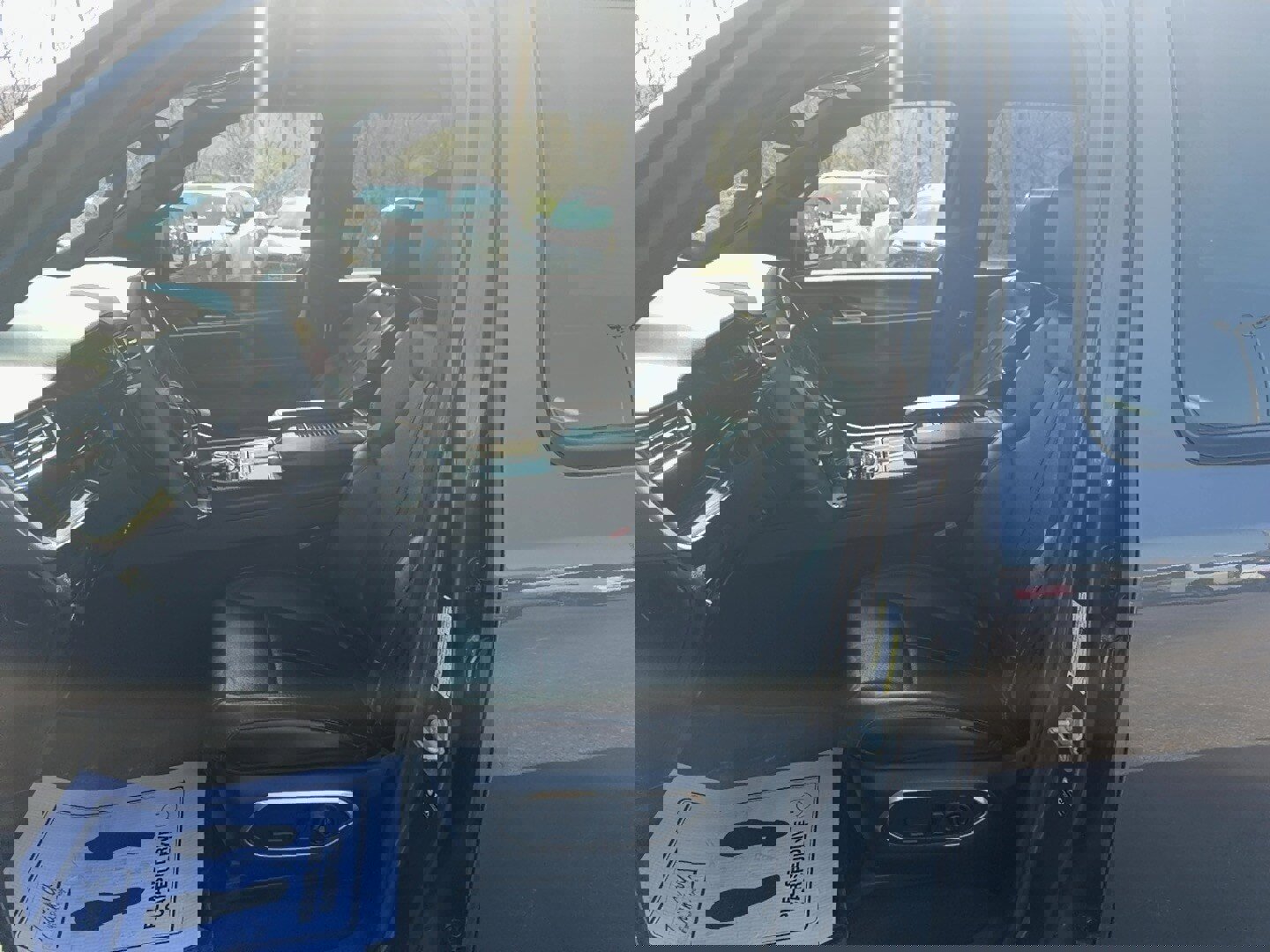 Used 2022 Jeep Wagoneer Series III w/ Flexible Seating Group image 12