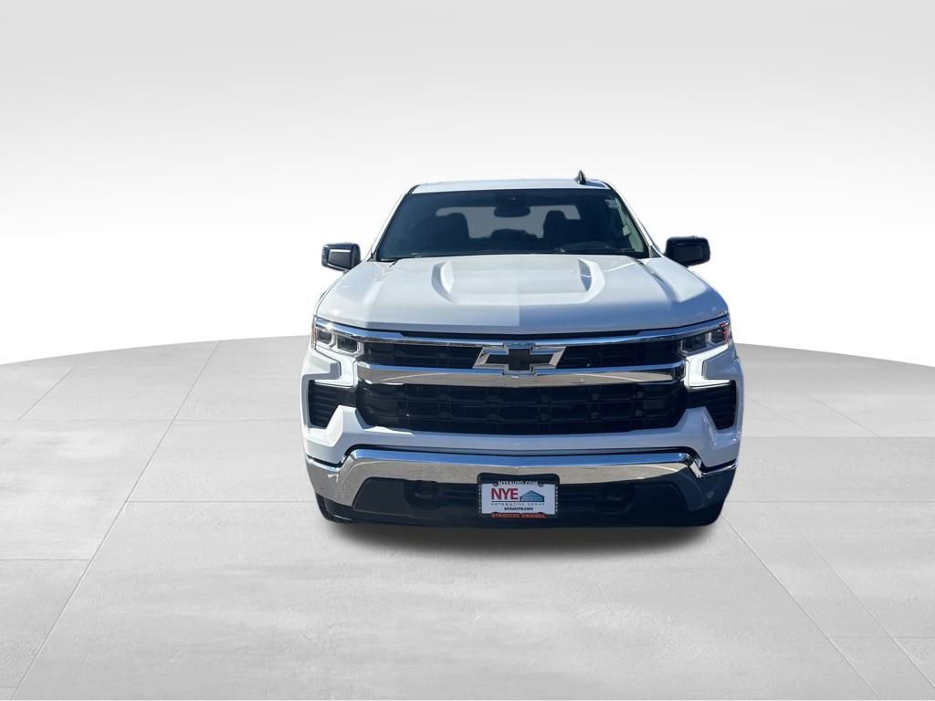 Used 2025 Chevrolet Silverado 1500 LT image 10