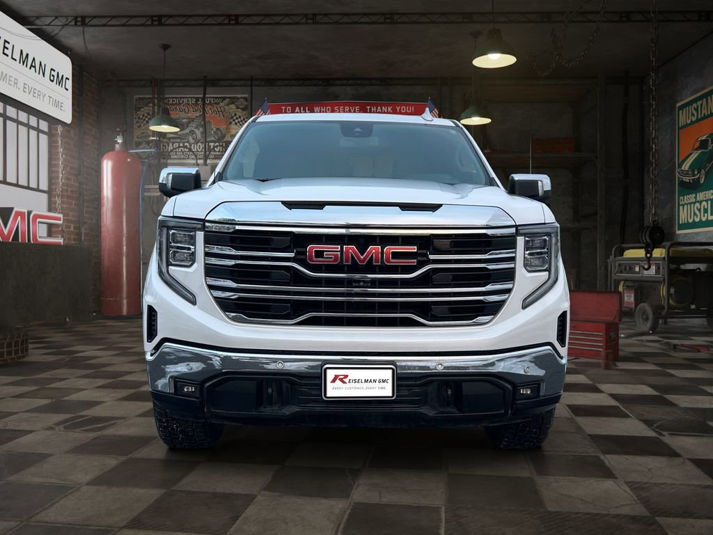 Certified 2023 GMC Sierra 1500 SLT image 2
