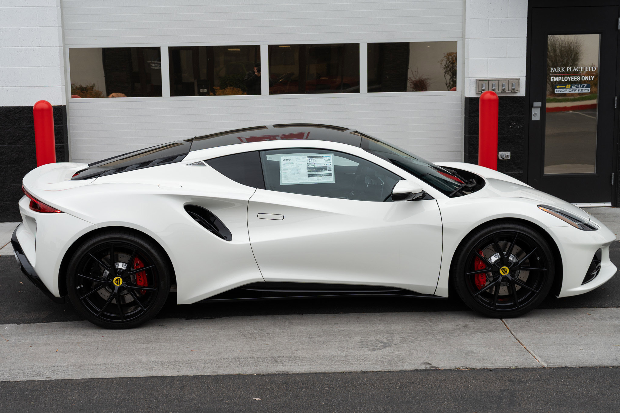 Used 2024 Lotus Emira First Edition image 54