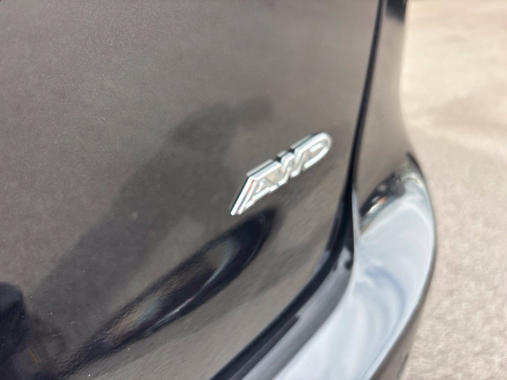 Used 2023 Chrysler Pacifica Touring-L AWD/4WD image 30