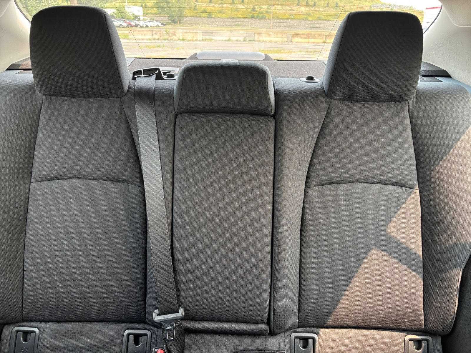 Used 2025 Toyota Corolla LE FWD image 34