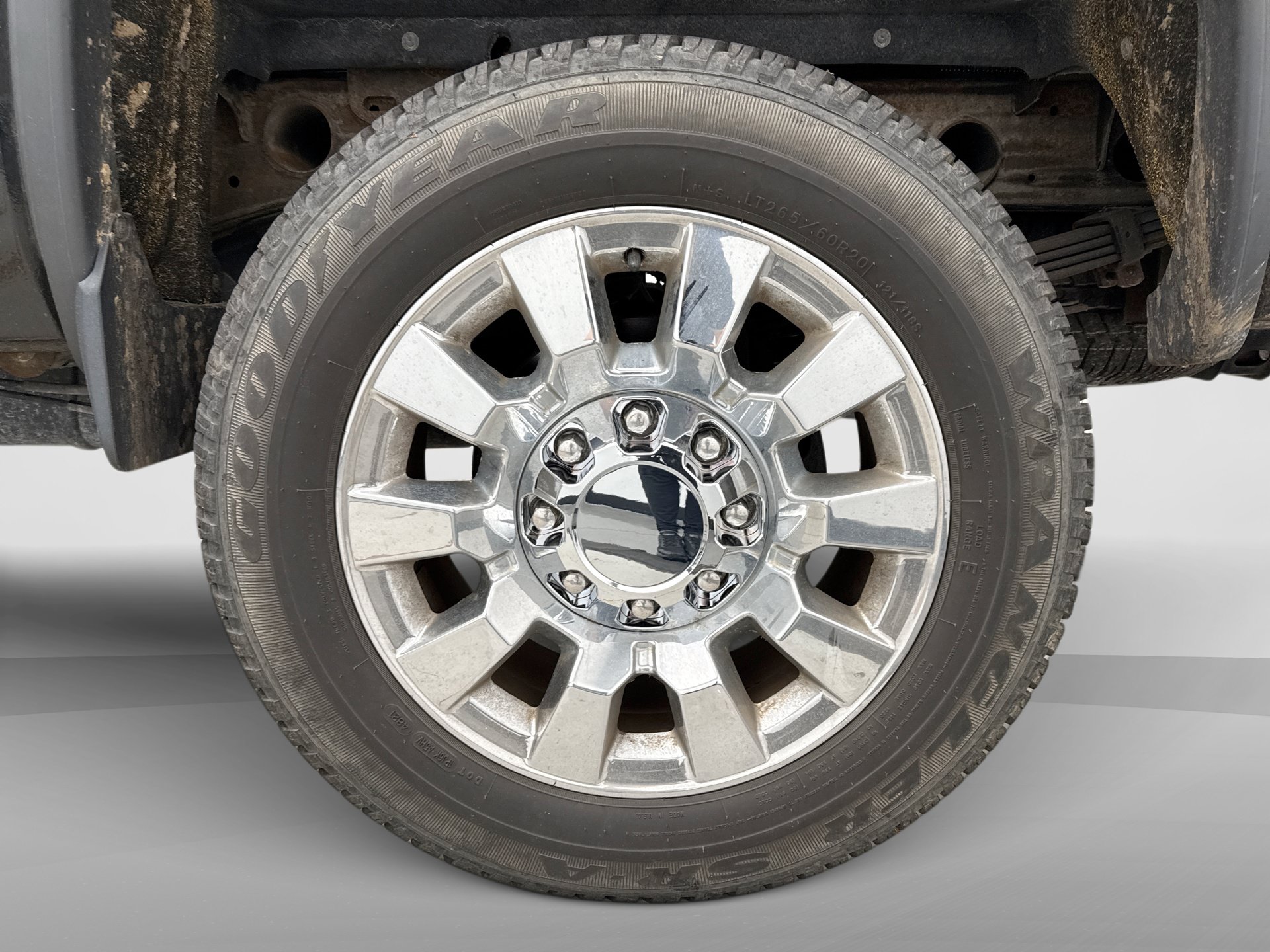 Used 2015 GMC Sierra 2500 Denali w/ Duramax Plus Package AWD/4WD image 12