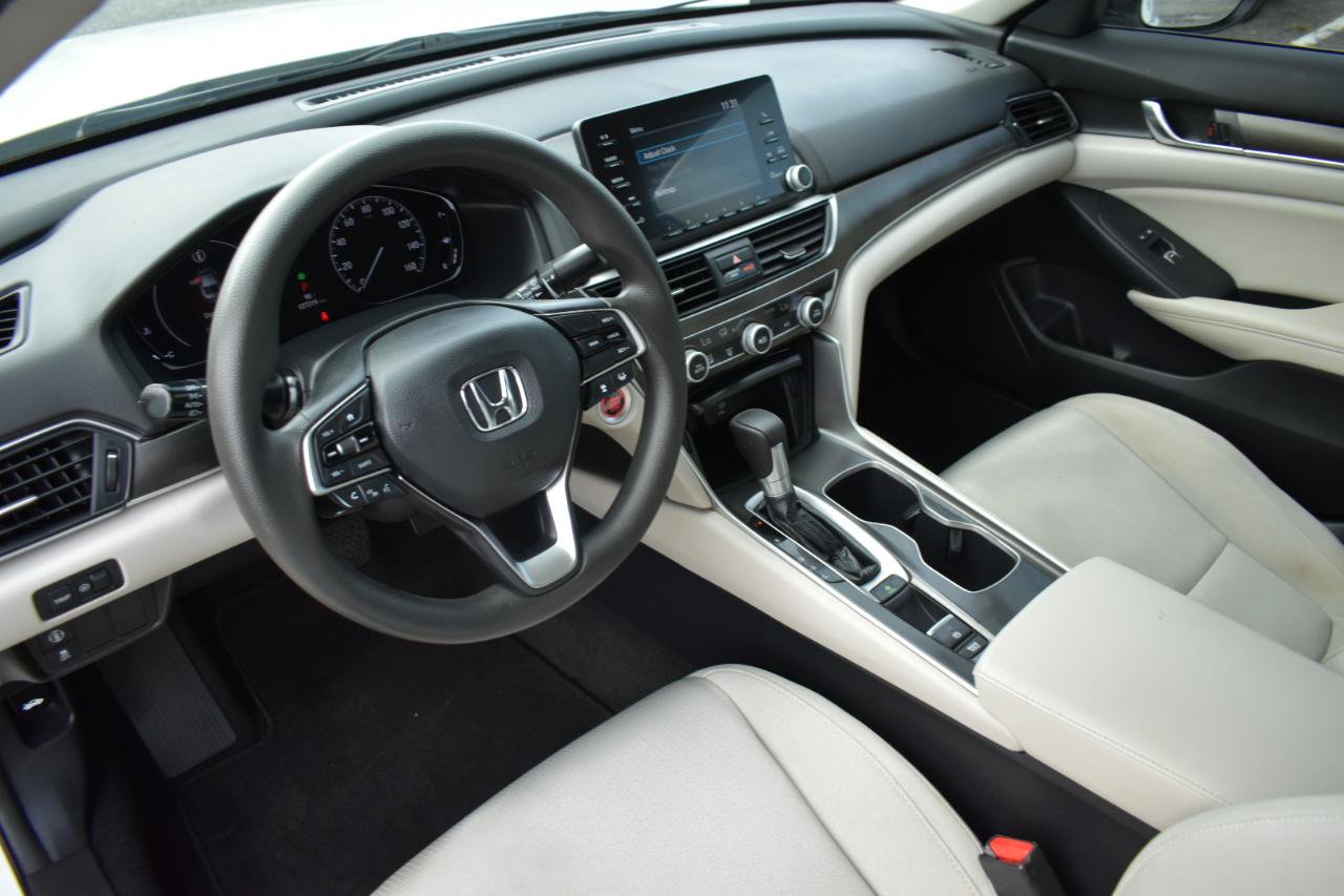 Used 2019 Honda Accord LX image 10