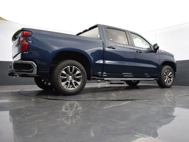 Used 2021 Chevrolet Silverado 1500 LT AWD/4WD image 44
