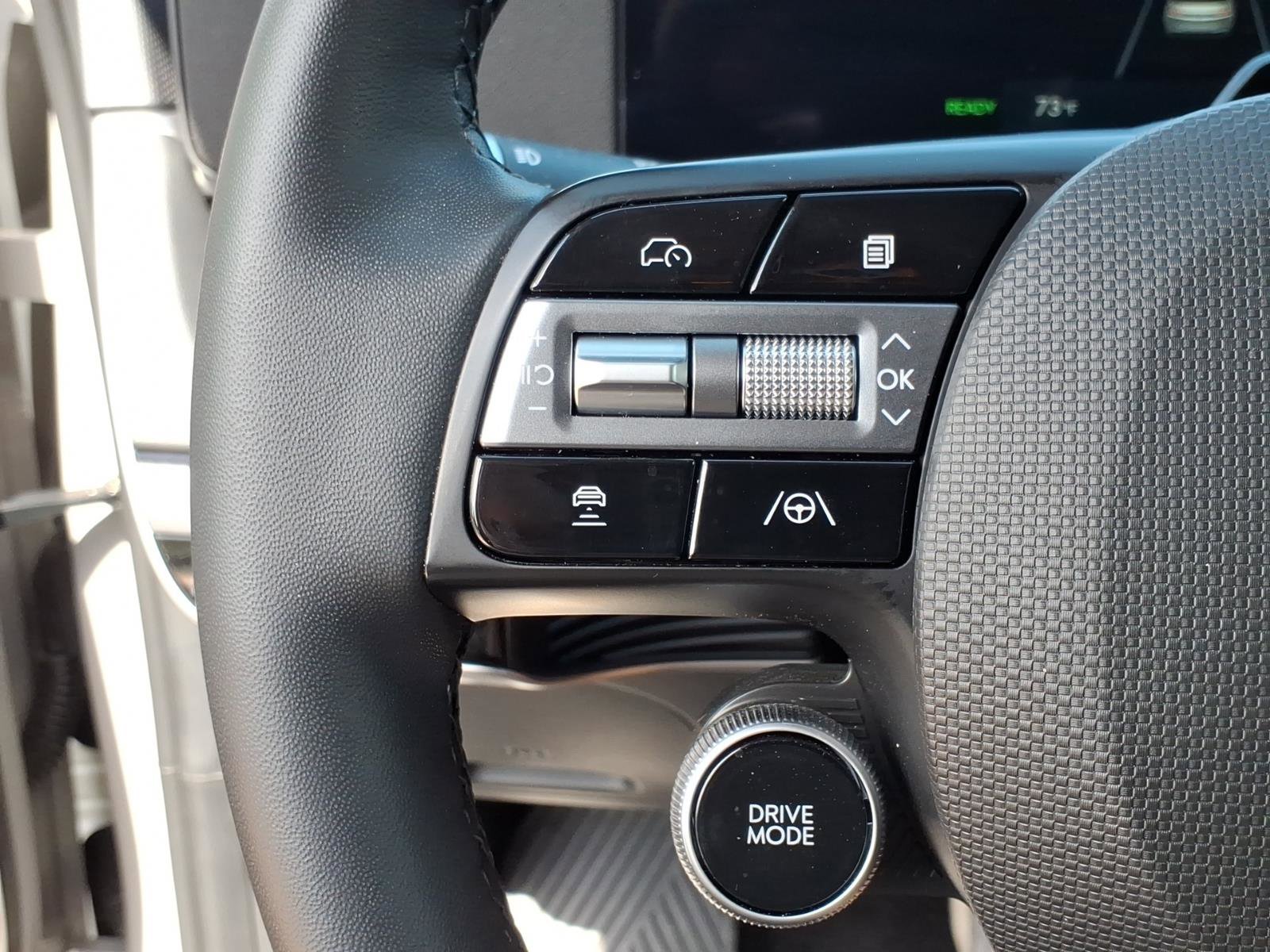 Certified 2025 Hyundai Ioniq 5 SEL RWD image 23