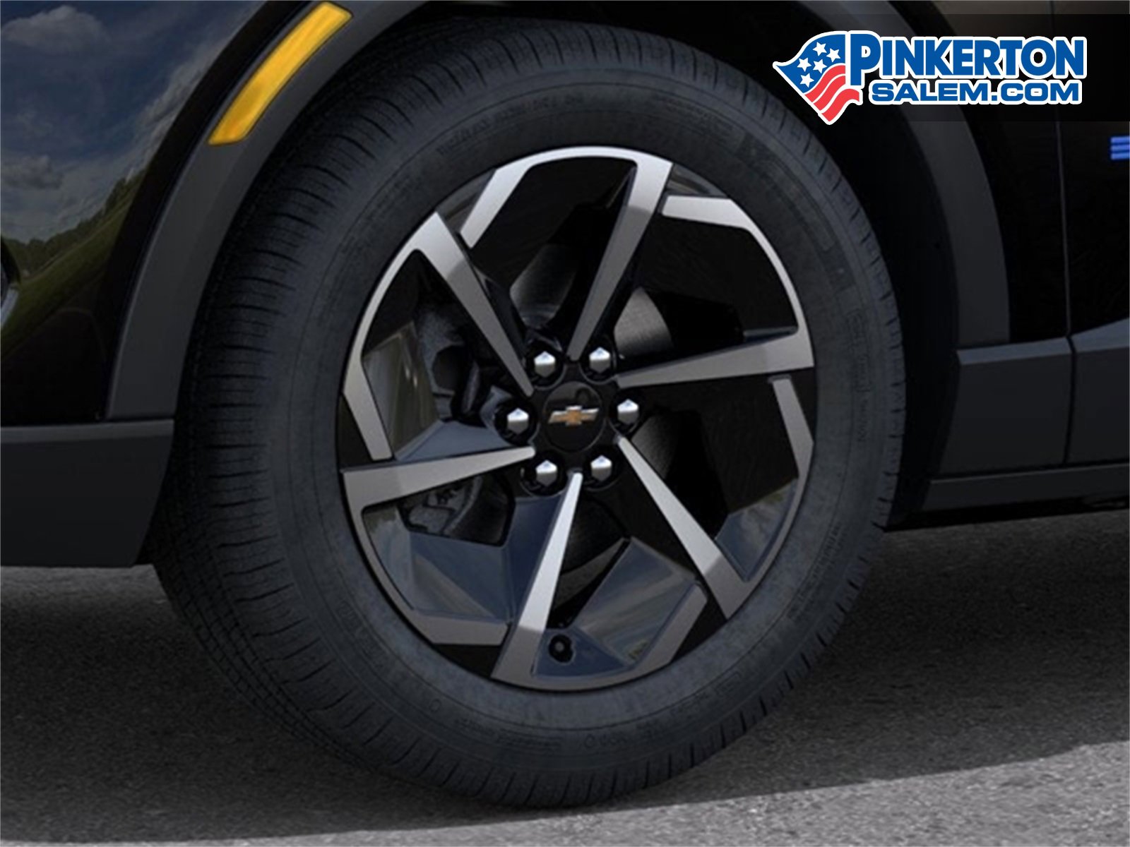 New 2026 Chevrolet Equinox EV LT image 9