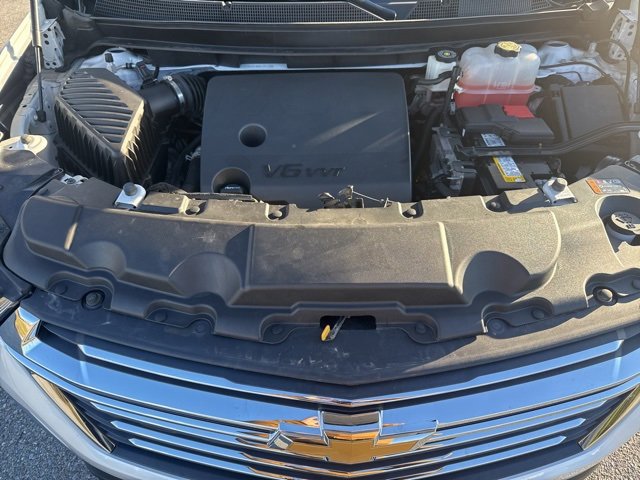 Used 2023 Chevrolet Traverse LT image 29