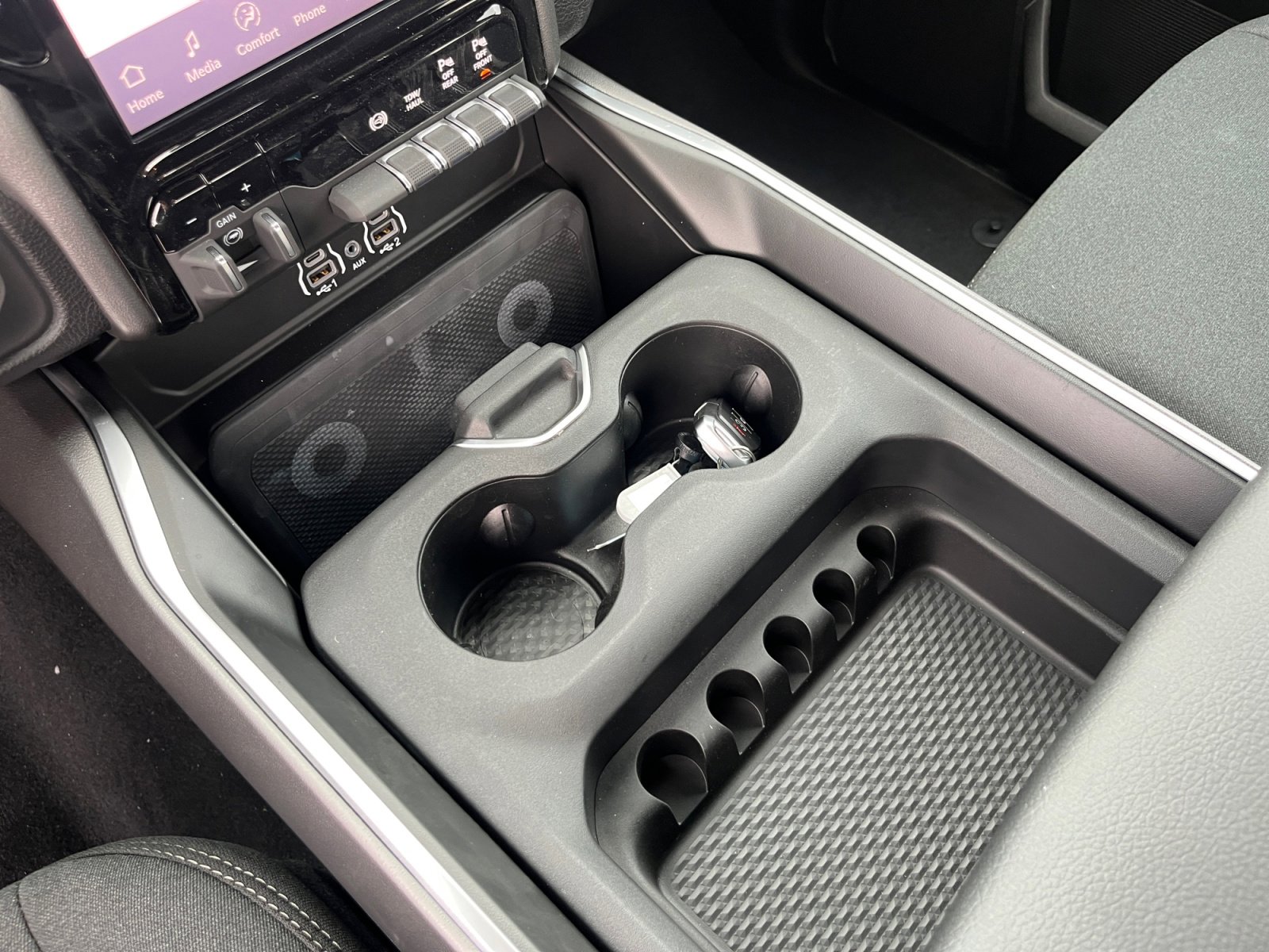 New 2025 RAM 2500 Big Horn image 32