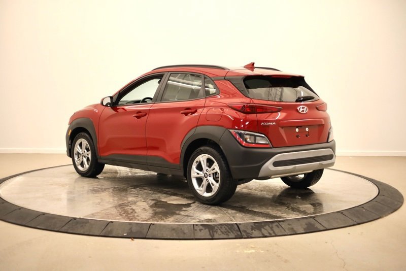 Used 2022 Hyundai Kona SEL w/ Convenience Package image 5