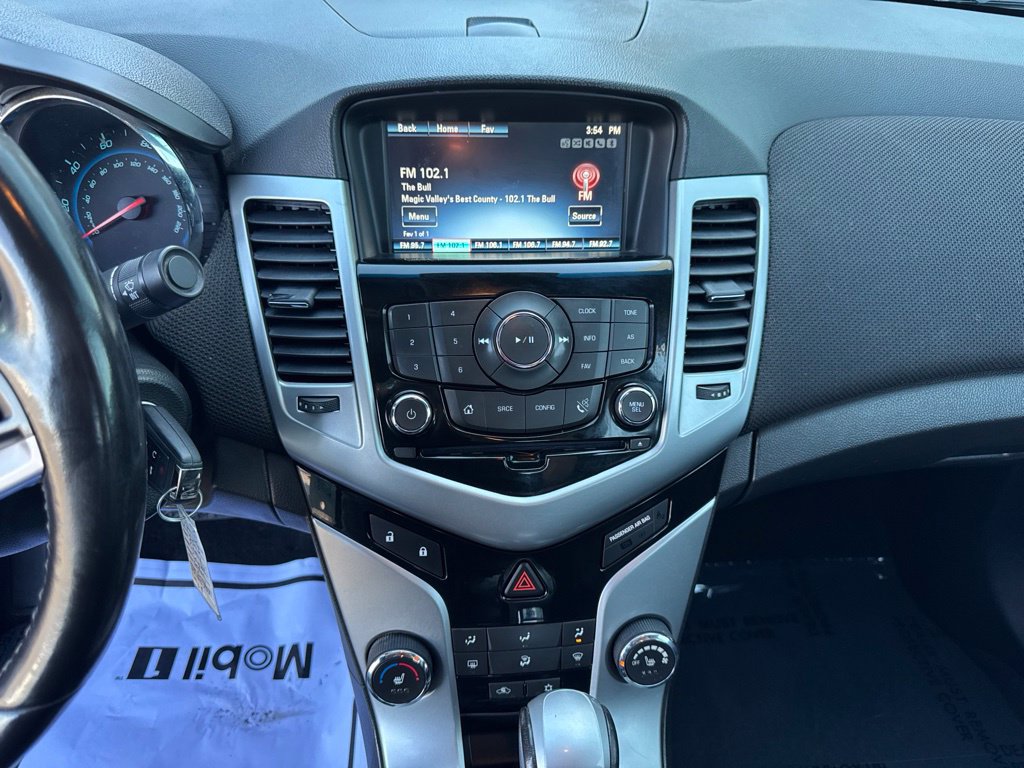 Used 2013 Chevrolet Cruze LT w/ RS Package FWD image 24