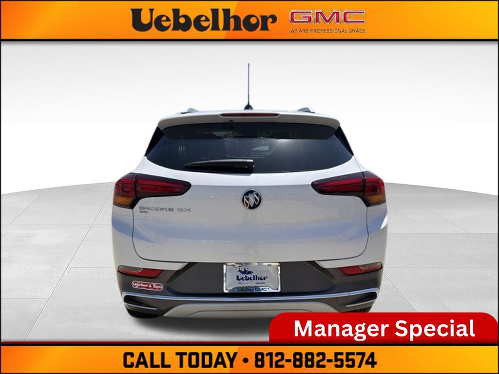 Used 2022 Buick Encore GX Essence w/ Experience Buick Package AWD/4WD image 6