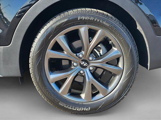 Used 2017 Hyundai Santa Fe Sport AWD/4WD image 28