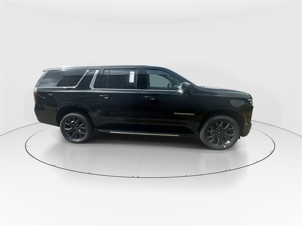 New 2026 Chevrolet Suburban LS image 9