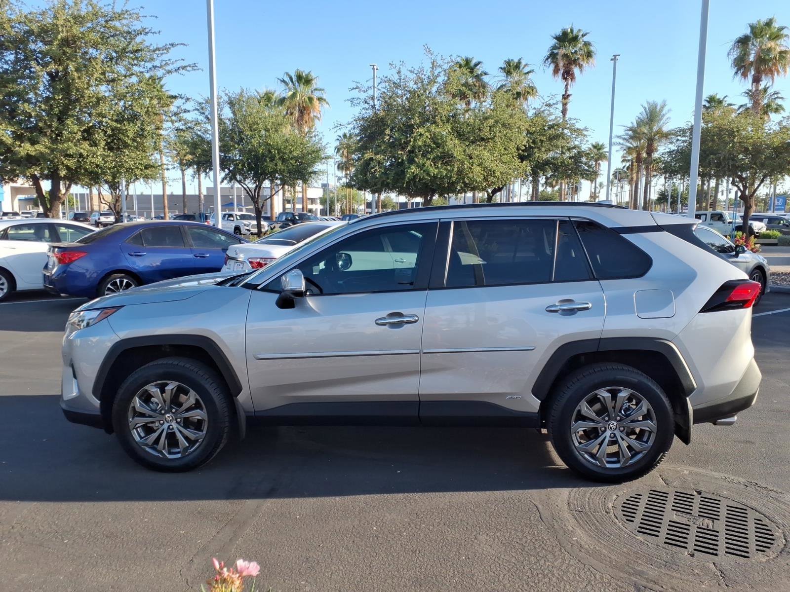 Certified 2023 Toyota RAV4 Limited AWD/4WD image 7