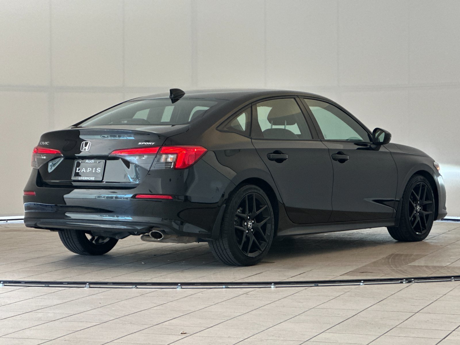 Used 2023 Honda Civic Sport image 6