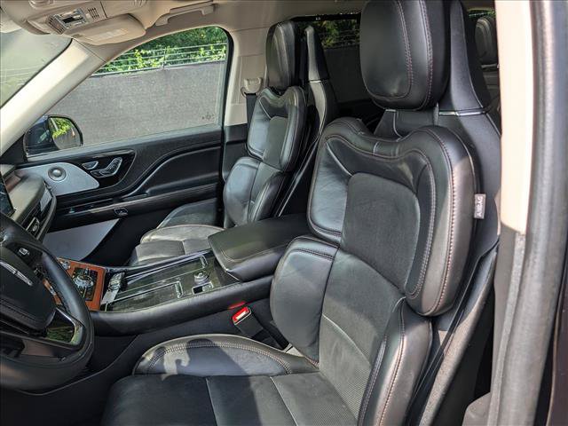 Used 2024 Lincoln Aviator Reserve w/ Equipment Group 201A AWD/4WD image 34