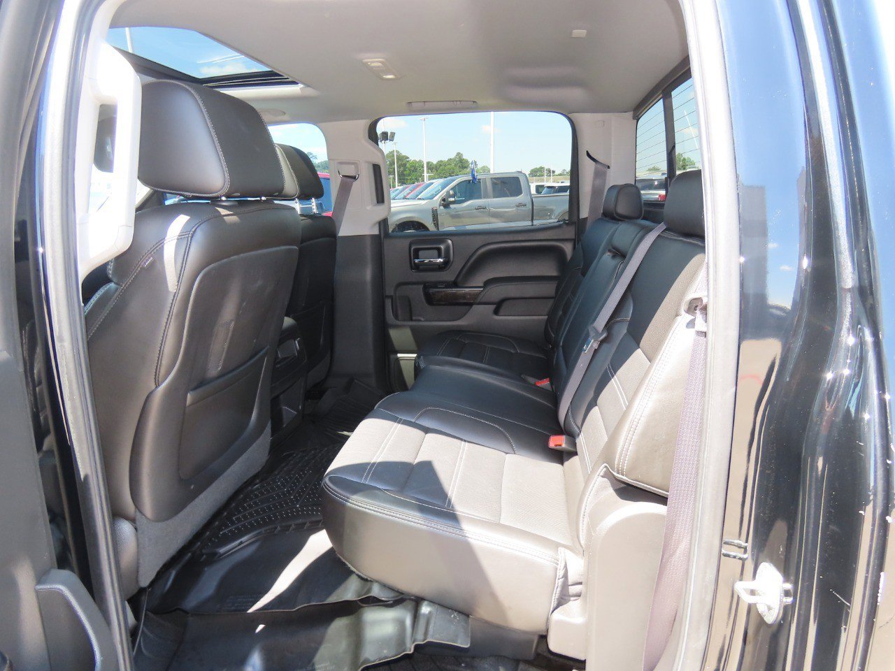 Used 2015 GMC Sierra 1500 Denali w/ Driver Alert Package AWD/4WD image 20