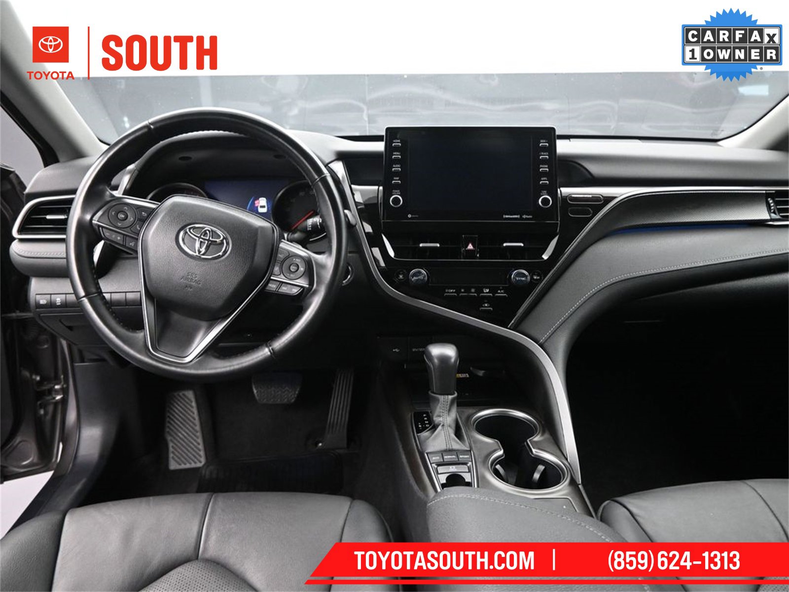 Used 2023 Toyota Camry XSE image 10