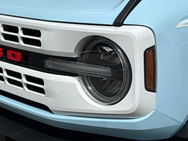Certified 2024 Ford Bronco Heritage Edition AWD/4WD image 4