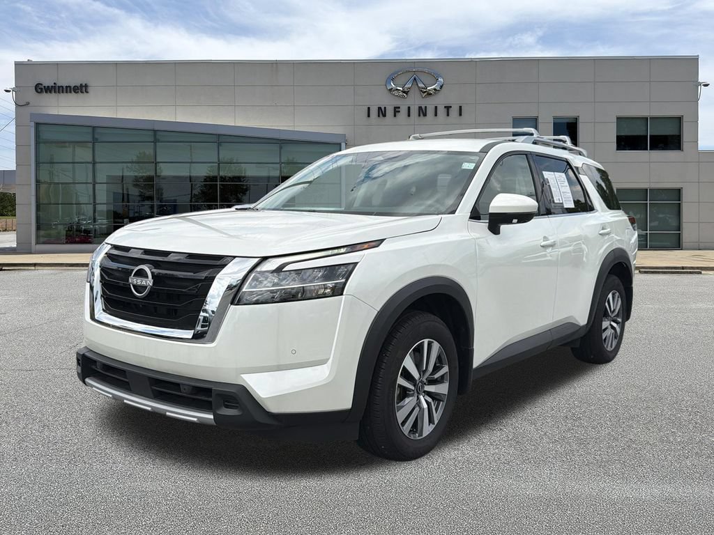 Used 2024 Nissan Pathfinder SL