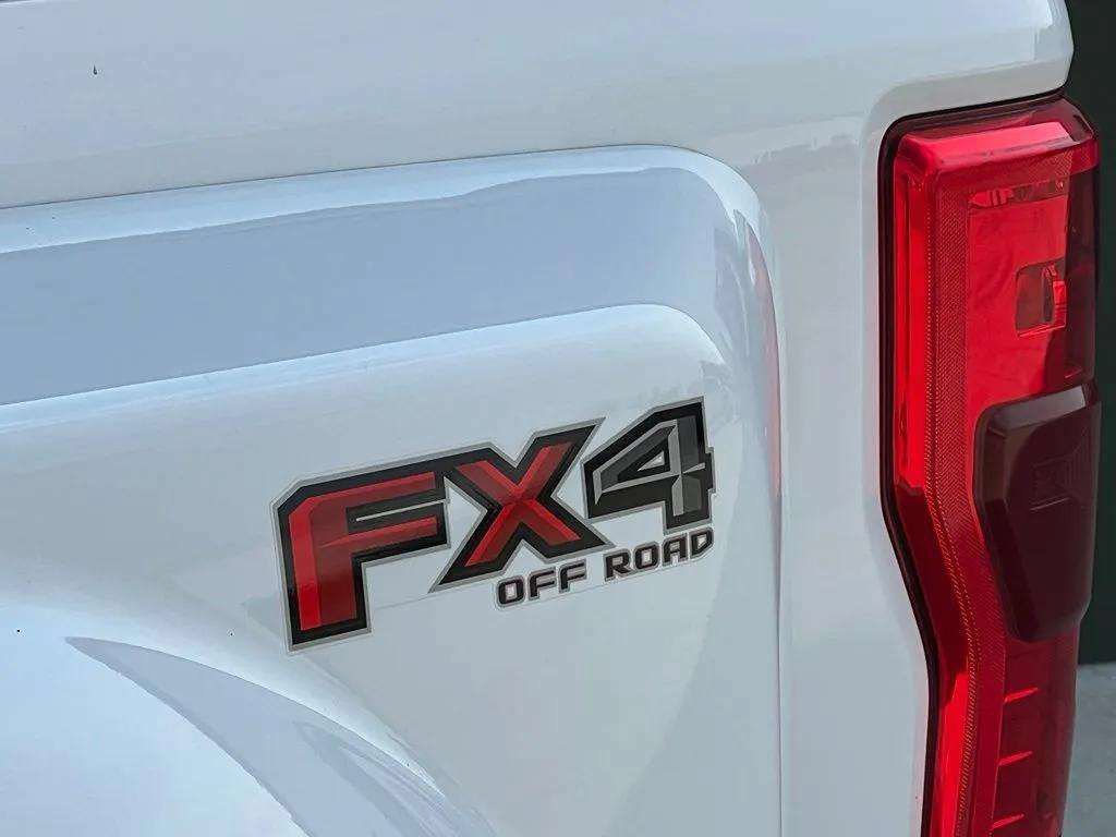 Used 2019 Ford F450 XL w/ STX Appearance Package AWD/4WD image 32