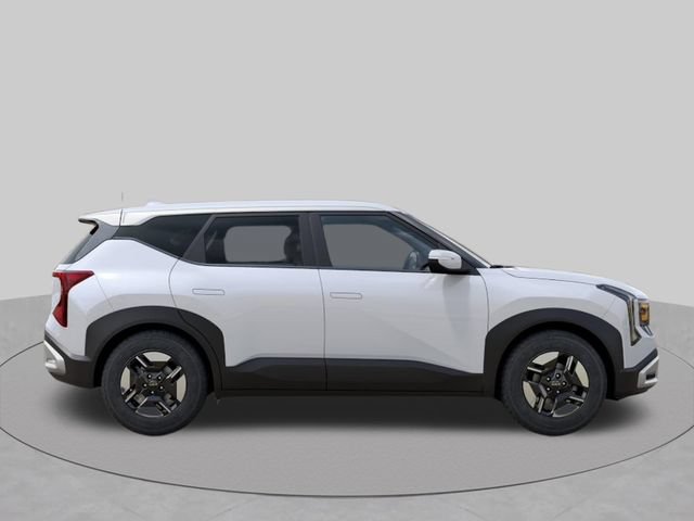 New 2027 Kia Seltos LX FWD image 7