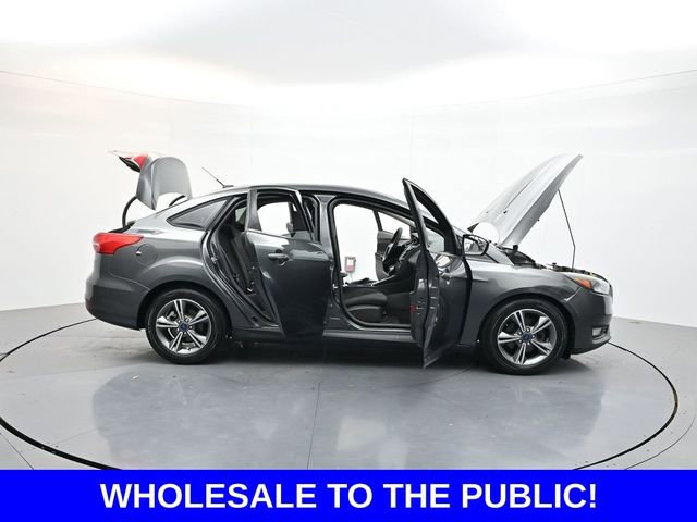 Used 2017 Ford Focus SE image 41