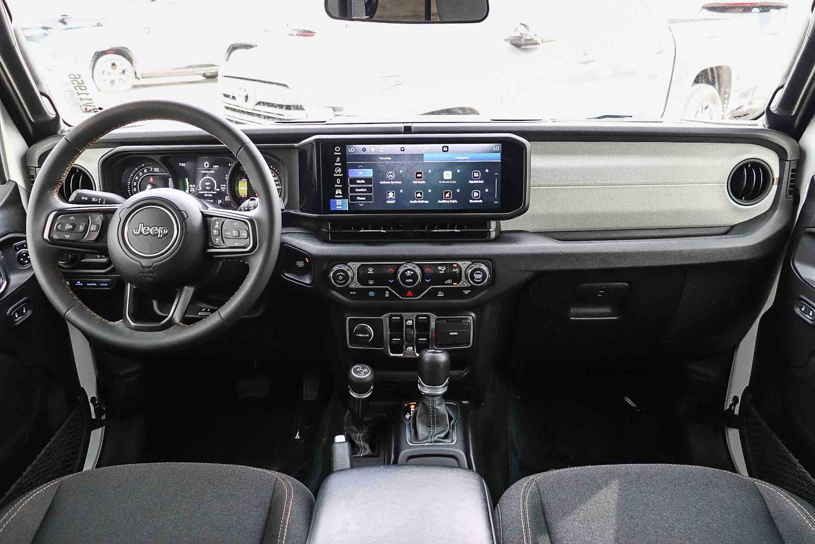 Used 2024 Jeep Wrangler Sport S image 12