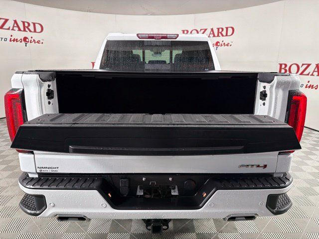 Used 2024 GMC Sierra 1500 AT4 w/ Technology Package AWD/4WD image 13