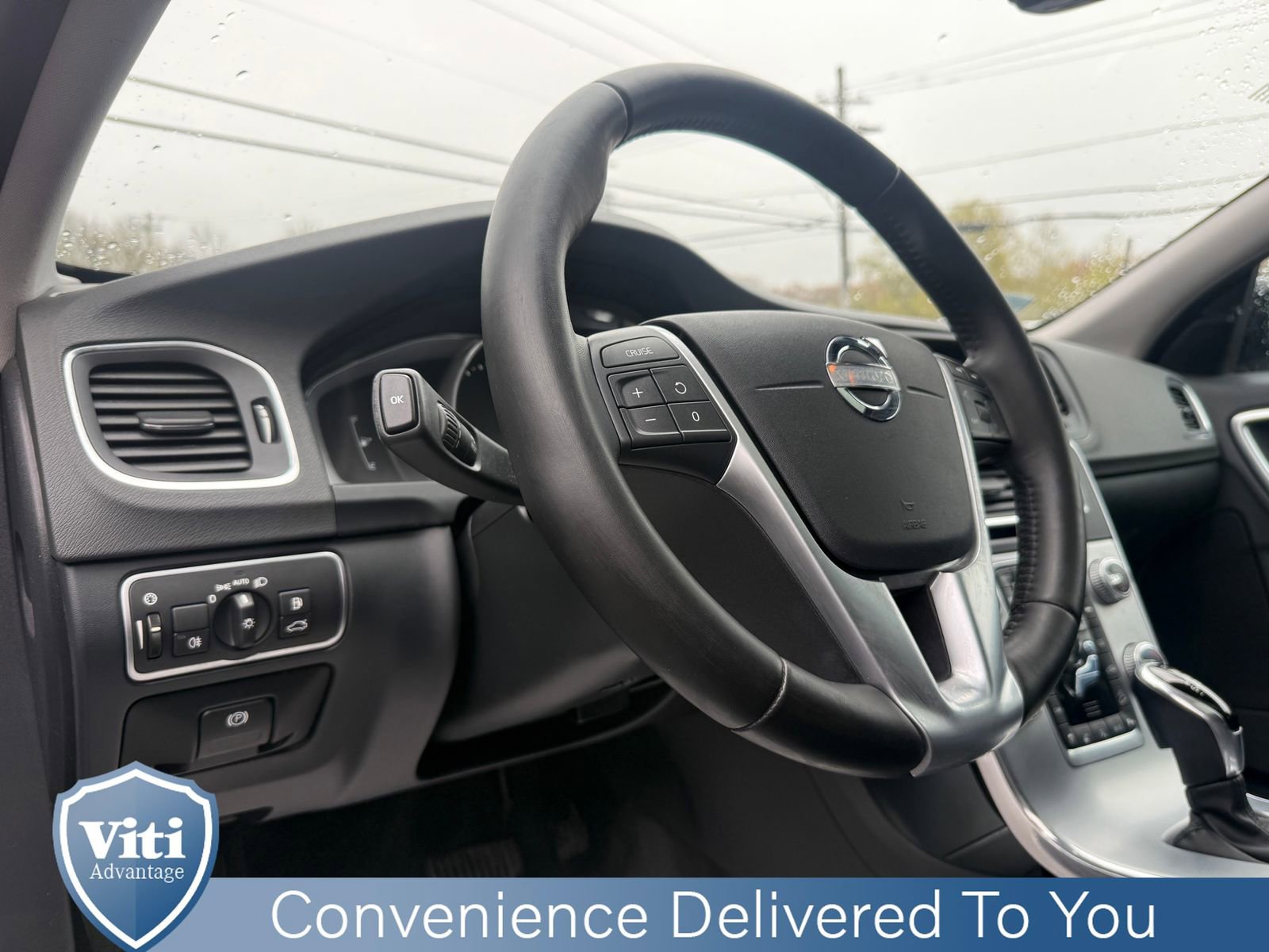 Used 2018 Volvo V60 T5 Cross Country AWD/4WD image 17