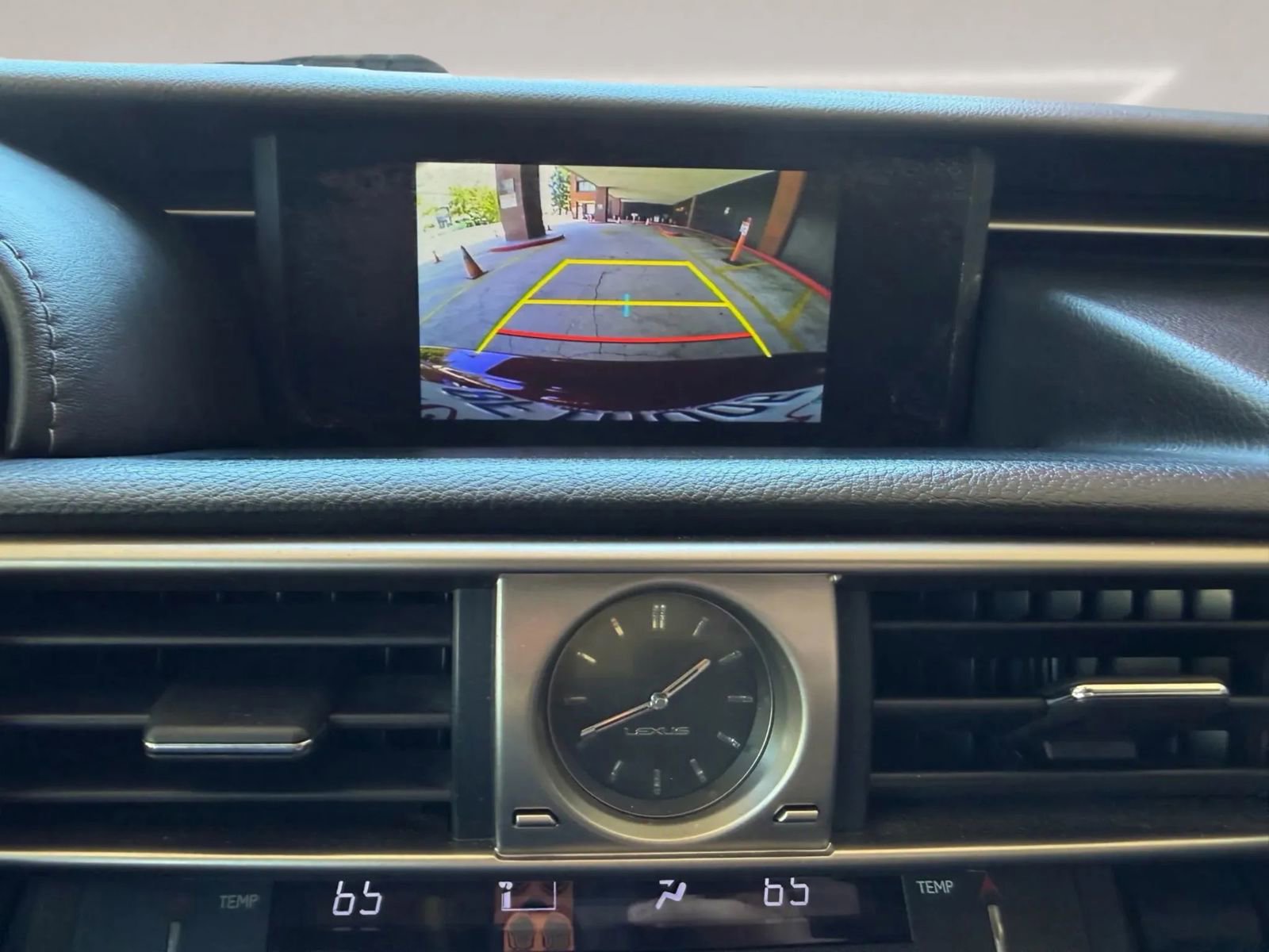 Used 2015 Lexus IS 250 RWD image 18