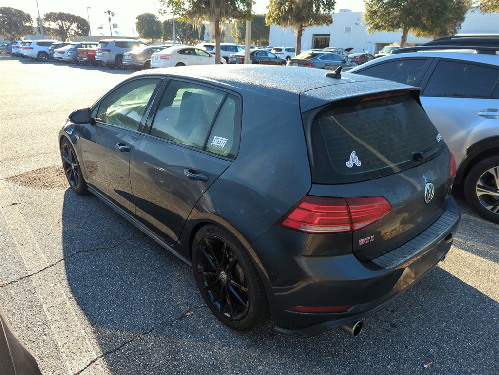 Used 2019 Volkswagen Golf 4-Door image 3