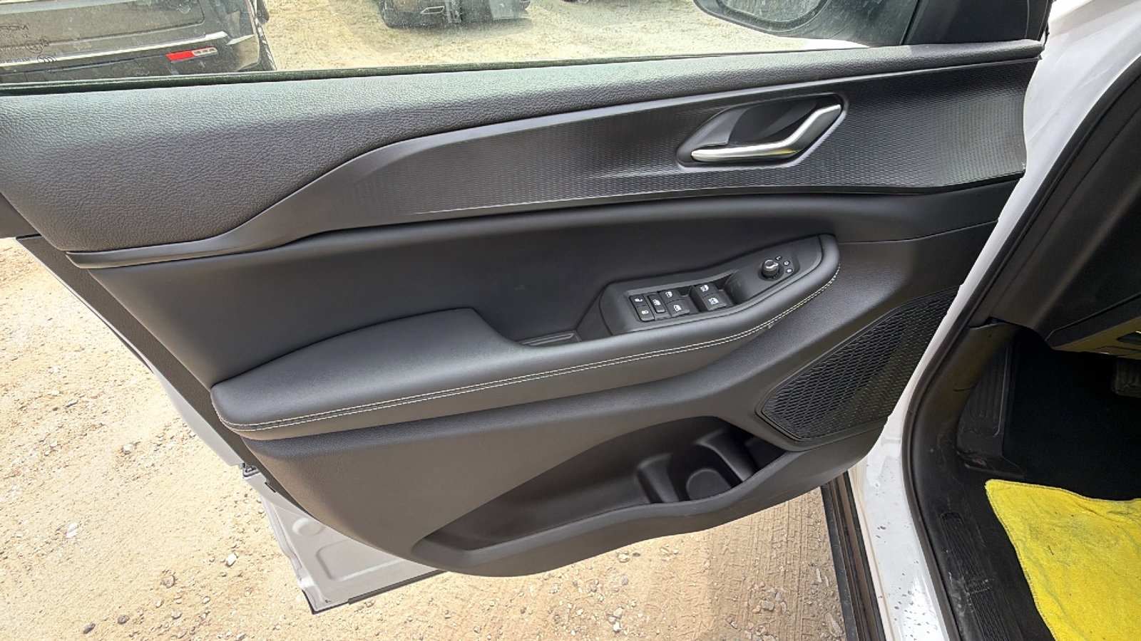 Used 2023 Jeep Grand Cherokee Laredo w/ Trailer Tow Prep Group (B) image 14