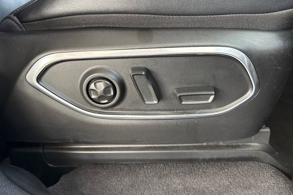 Used 2024 Jeep Wagoneer Series II w/ Flexible Seating Group image 29