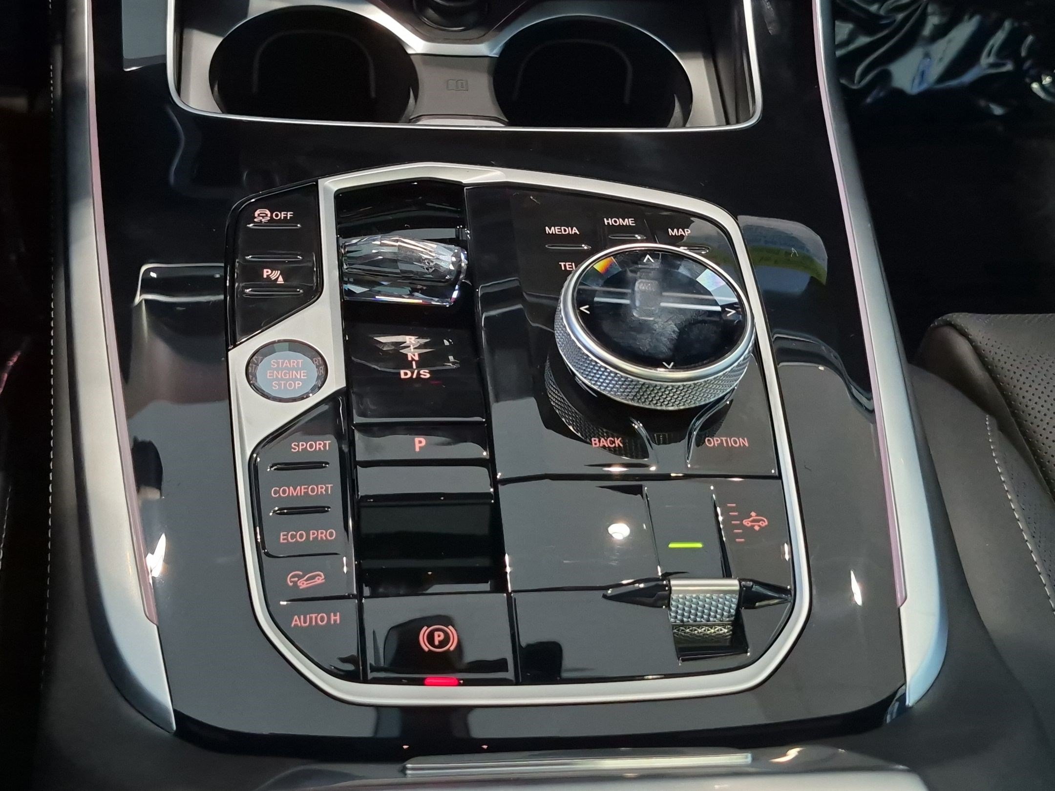 New 2027 BMW X7 M60i AWD/4WD image 26