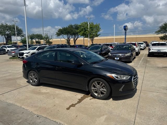 Used 2018 Hyundai Elantra Value Edition FWD image 9