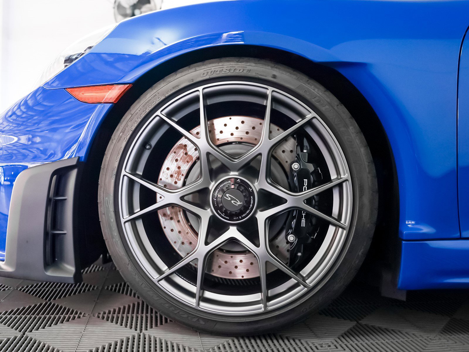 Certified 2024 Porsche 718 Cayman GT4 RS image 12