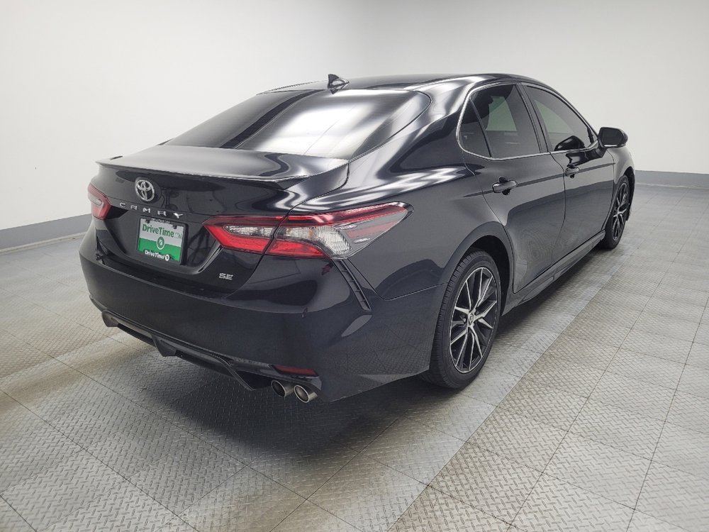 Used 2022 Toyota Camry SE image 9