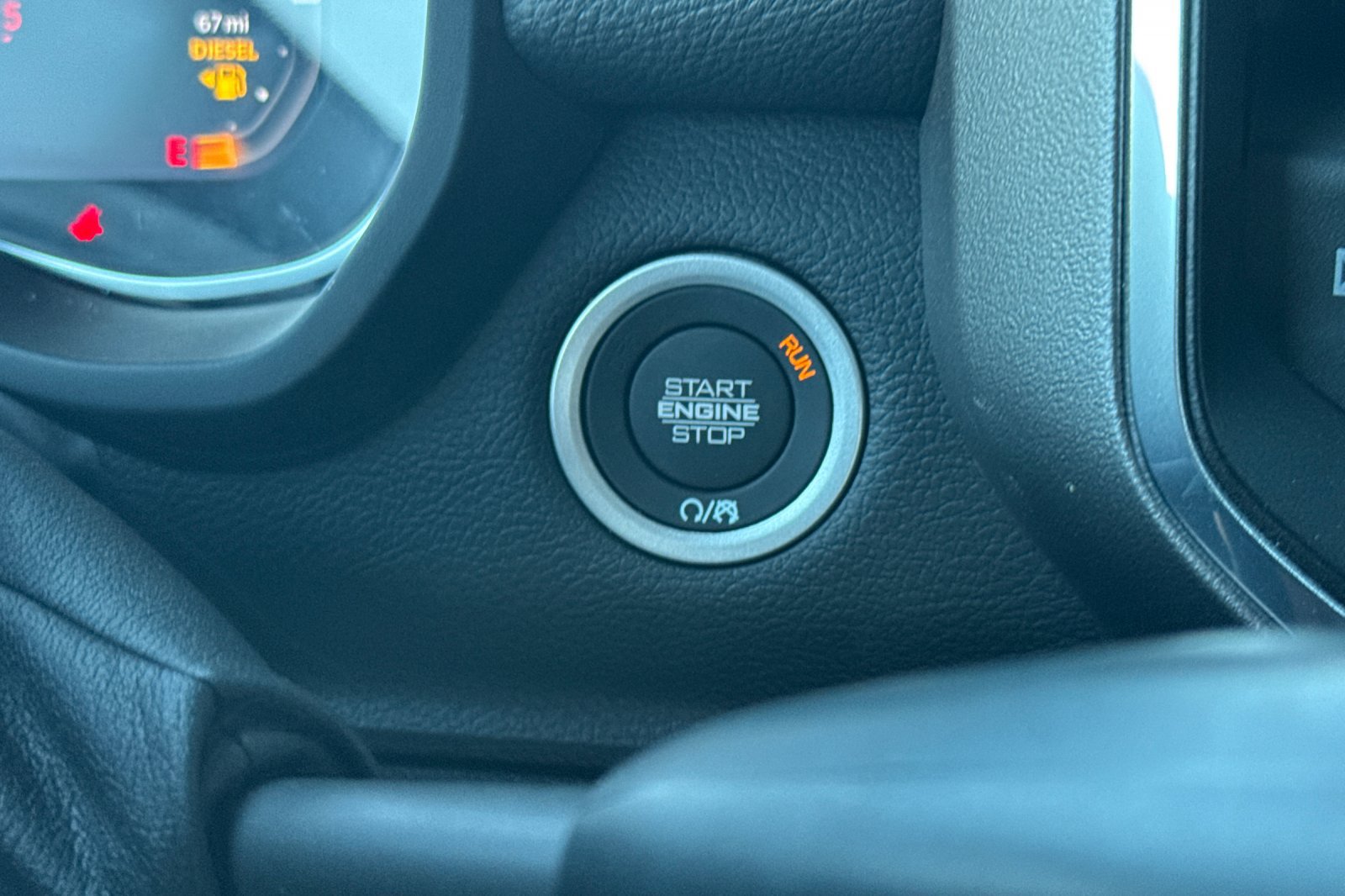 New 2027 RAM 3500 Laramie AWD/4WD image 21