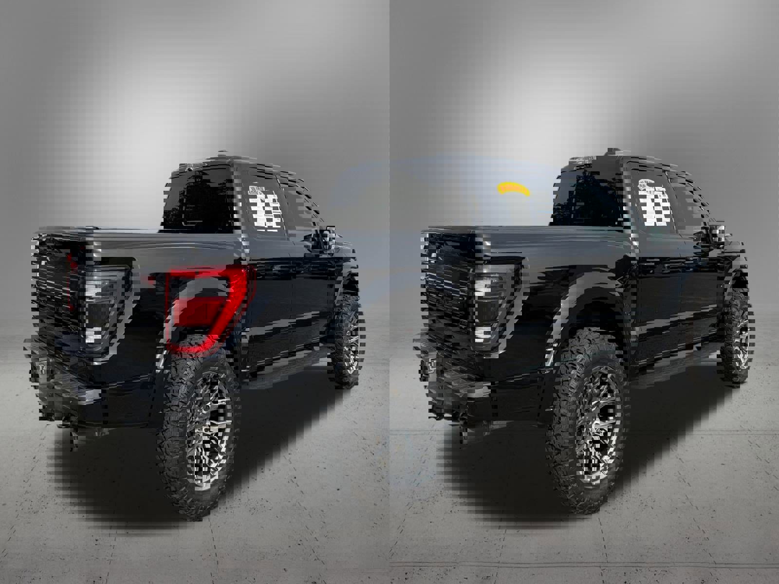 Certified 2022 Ford F150 Raptor w/ Equipment Group 801A High image 4