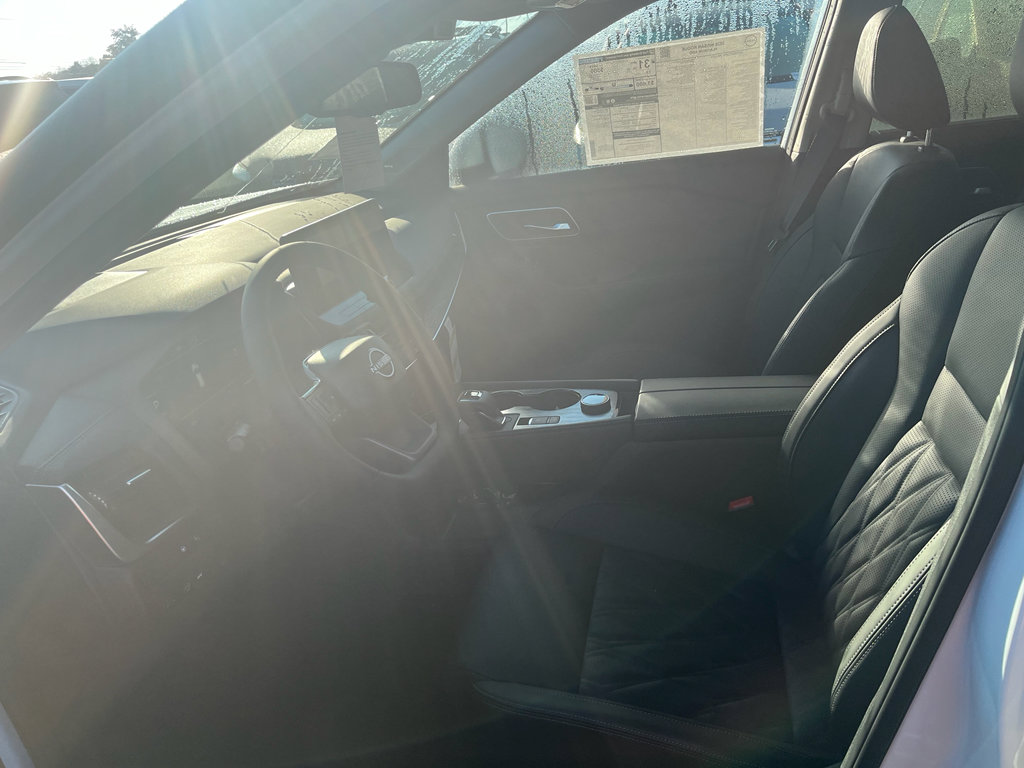 New 2026 Nissan Rogue Platinum image 6