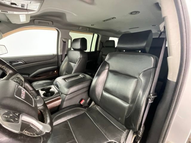 Used 2017 GMC Yukon XL SLT AWD/4WD image 5