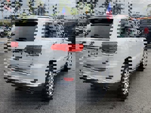 Used 2014 Jeep Grand Cherokee Summit w/ Trailer Tow Group IV image 7