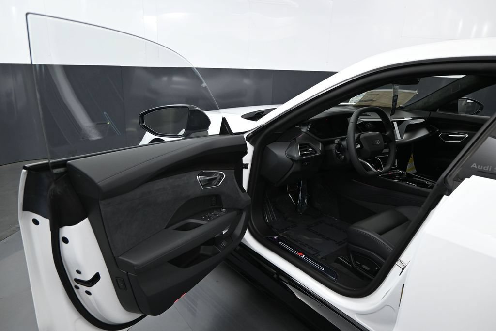 New 2026 Audi S e-tron GT Prestige AWD/4WD image 5