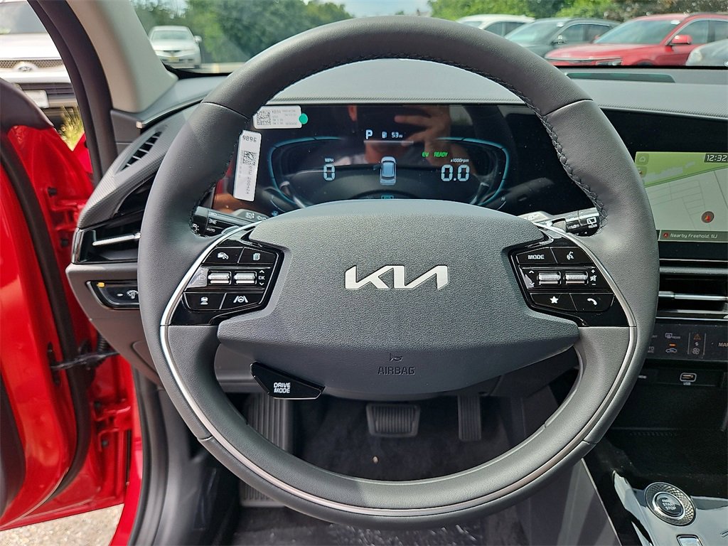 New 2025 Kia Niro EX w/ EX Cold Weather Package image 11