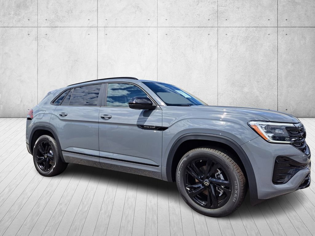 New 2026 Volkswagen Atlas Cross Sport SEL R-Line image 3